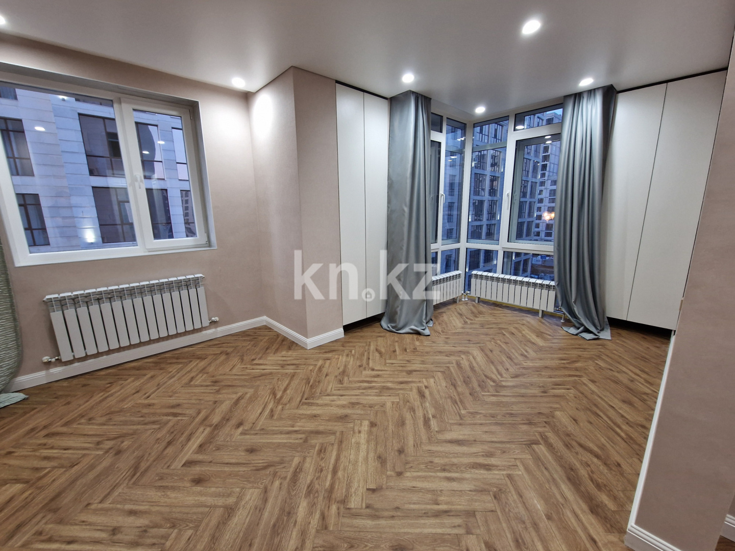 Продажа 3-комнатной квартиры, 73.7 м² в Астане - фото 8