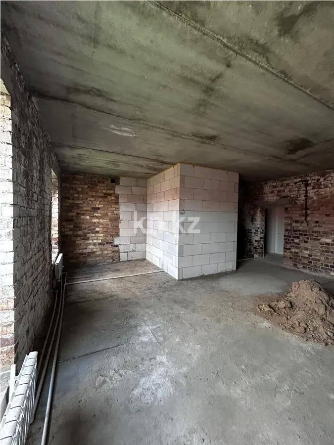 Продажа 1-комнатной квартиры, 45 м², ул. Штурманская, дом  21б в Караганде - фото 2