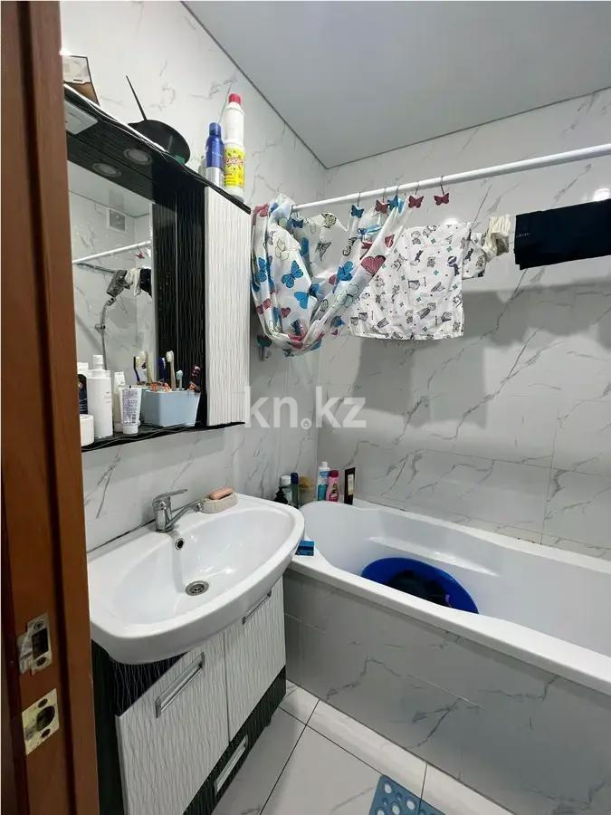 Продажа 6-комнатной квартиры, 160 м², ул. 9-й мкр., дом  35 в Темиртау - фото 4