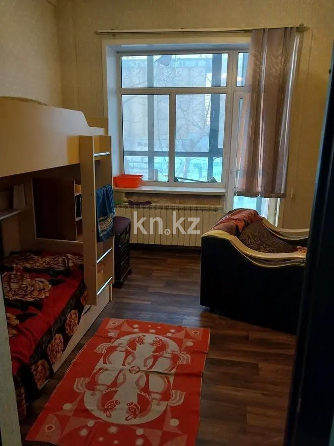 Продажа 4-комнатной квартиры, 88 м², ул. Резника, дом  7 в Караганде - фото 4