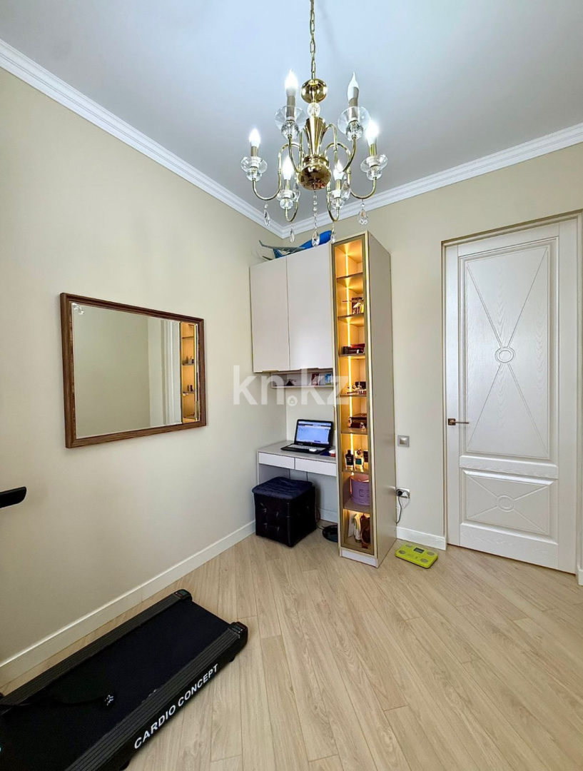 Продажа 5-комнатной квартиры, 140 м² в Атырау - фото 8