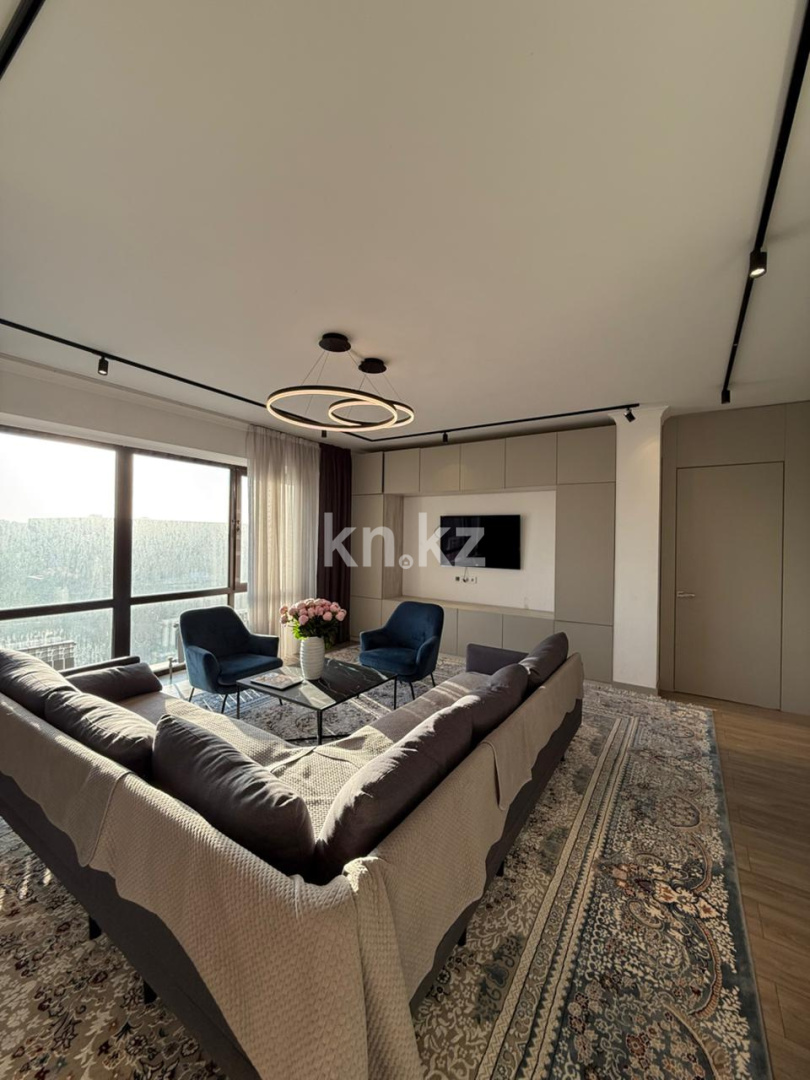 Аренда 2-комнатной квартиры, 80 м², мкр-н Коктем-3, дом  24 - бул. Бухар Жырау в Алматы - фото 3