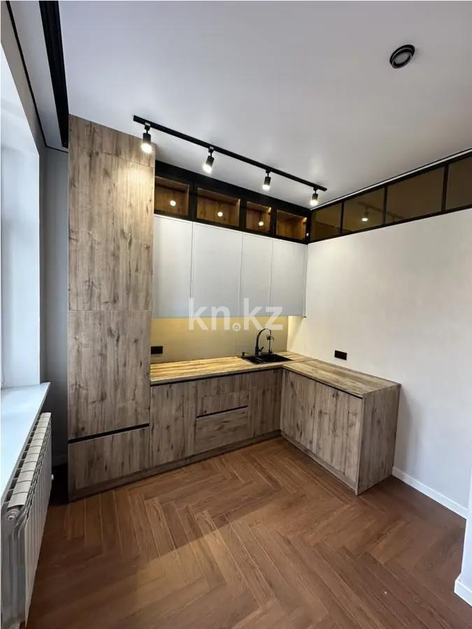 Продажа 2-комнатной квартиры, 56 м², ул. Букетова, дом  3/2 в Караганде - фото 2