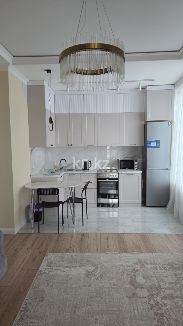 Аренда 2-комнатной квартиры, 53 м² в Астане