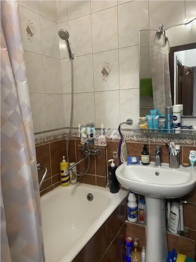 Продажа 3-комнатной квартиры, 70 м², ул. Мынбаева, дом  98 в Алматы - фото 5