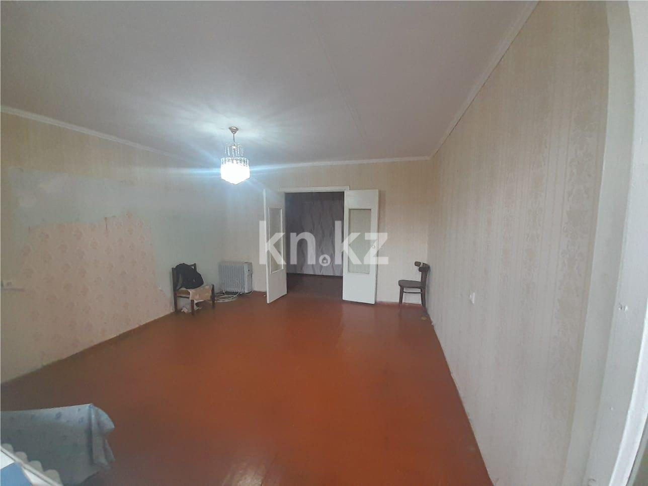 Продажа 3-комнатной квартиры, 71 м², пр. Республики, дом  32 в Караганде - фото 12