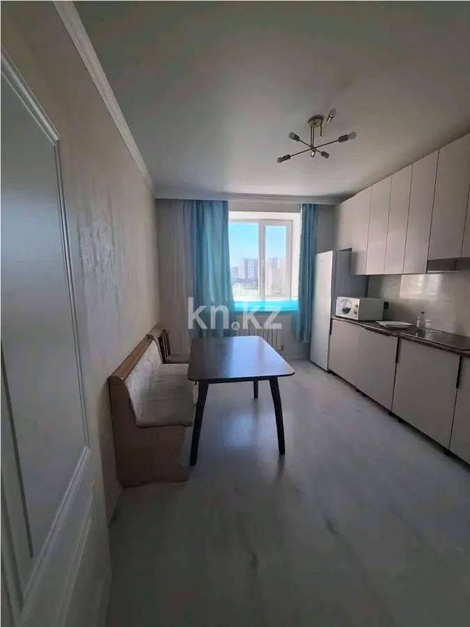 Продажа 1-комнатной квартиры, 38.2 м² в Астане - фото 2
