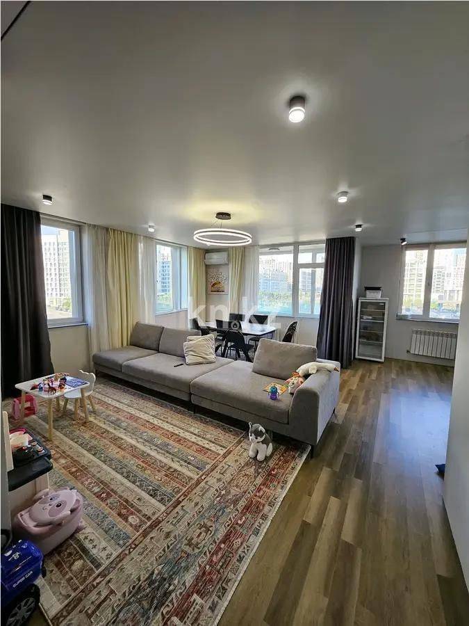 Продажа 3-комнатной квартиры, 100 м², ул. Сыганак, дом  32 в Астане