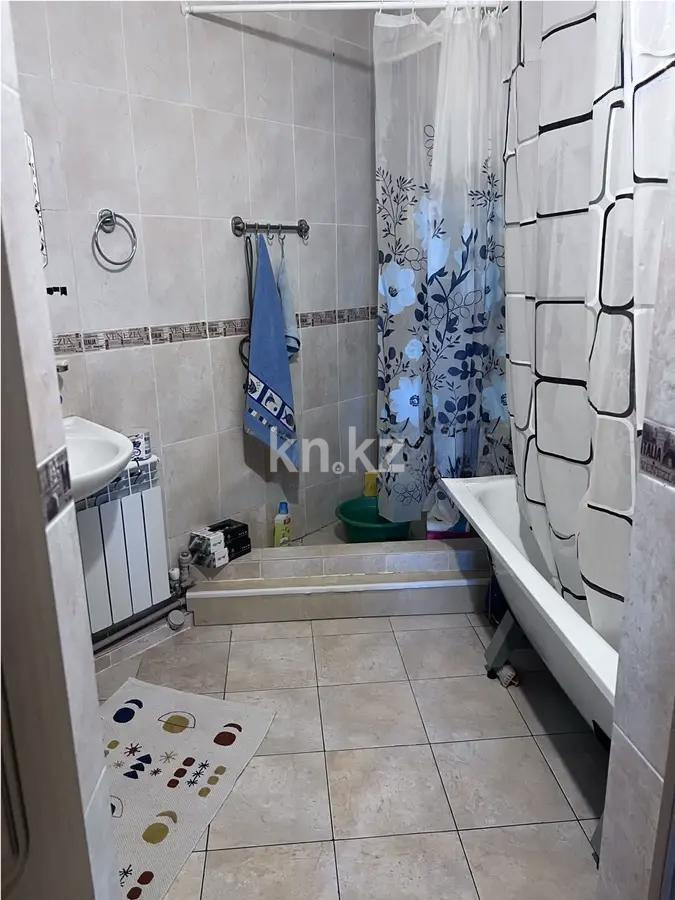 Продажа 2-комнатной квартиры, 76 м², пр. Богенбай батыра, дом  24/1 в Астане - фото 4