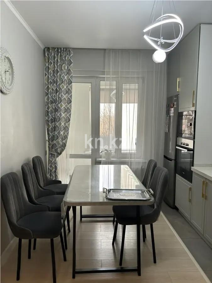 Продажа 3-комнатной квартиры, 88 м², мкр. Атырау, дом  11 в Алматы - фото 4