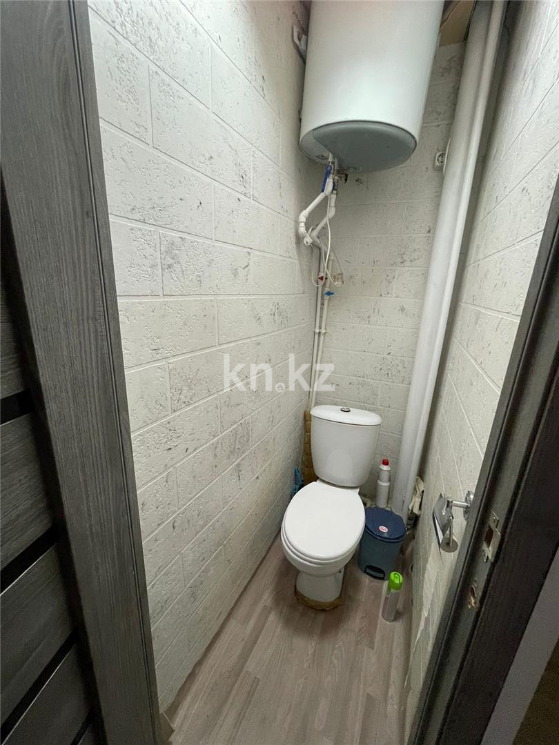 Продажа 3-комнатной квартиры, 49 м², ул. Карбышева в Караганде - фото 8