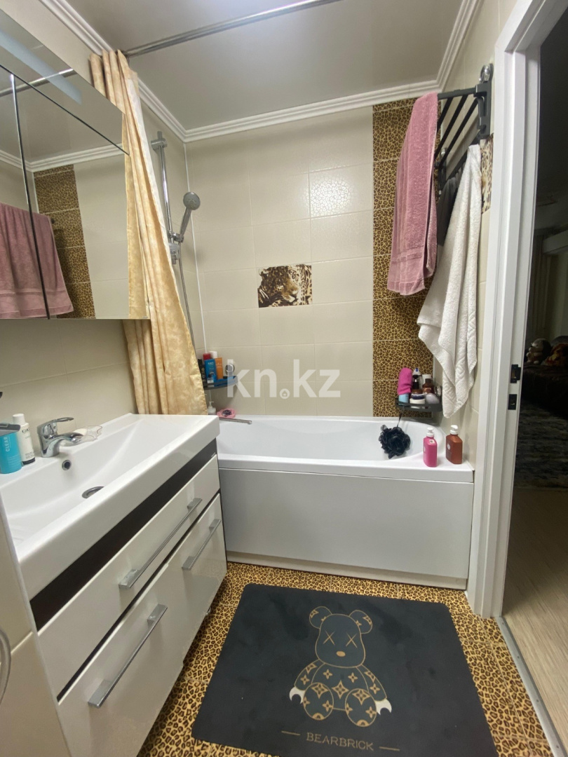 Продажа 3-комнатной квартиры, 65.8 м² в Караганде - фото 11