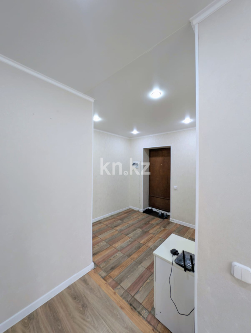 Продажа 2-комнатной квартиры, 51.6 м² в Уральске - фото 9