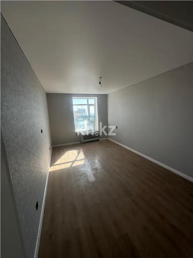 Продажа 3-комнатной квартиры, 70 м², ул. Акжан, дом  12 в Астане