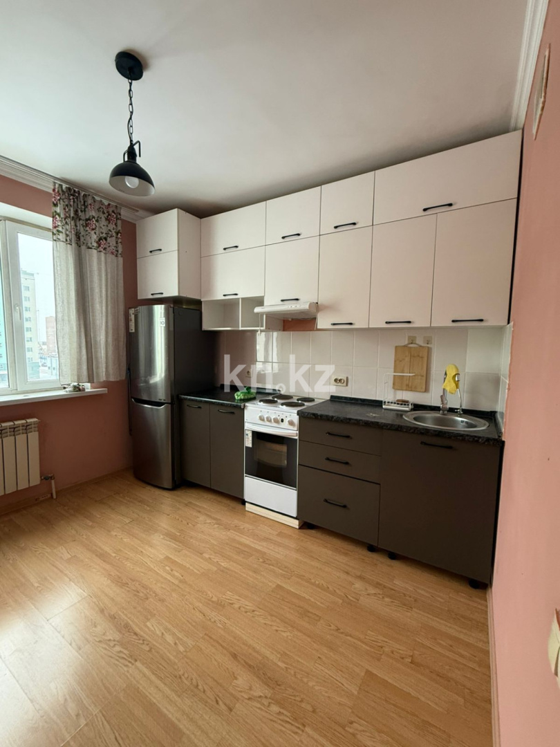 Аренда 1-комнатной квартиры, 45 м² в Астане