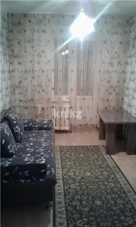 Продажа 4-комнатной квартиры, 72.4 м², пр. Абылай хана, дом  6/4 в Астане - фото 3