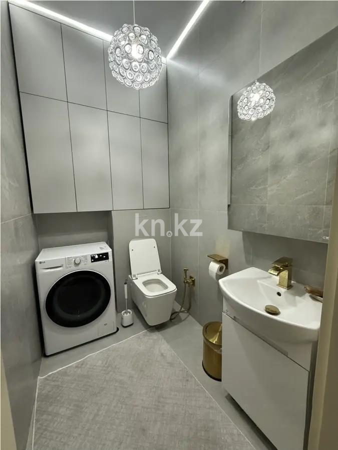 Продажа 3-комнатной квартиры, 110 м², ул. Утеген батыра, дом  11в в Алматы - фото 6