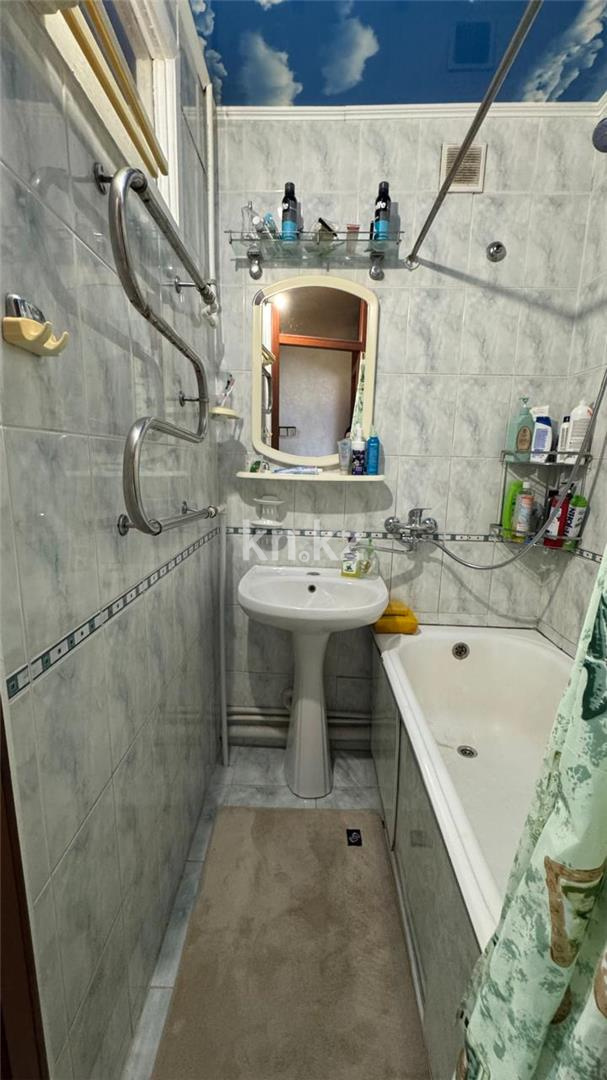 Продажа 4-комнатной квартиры, 66 м², пр. Мира в Темиртау - фото 10