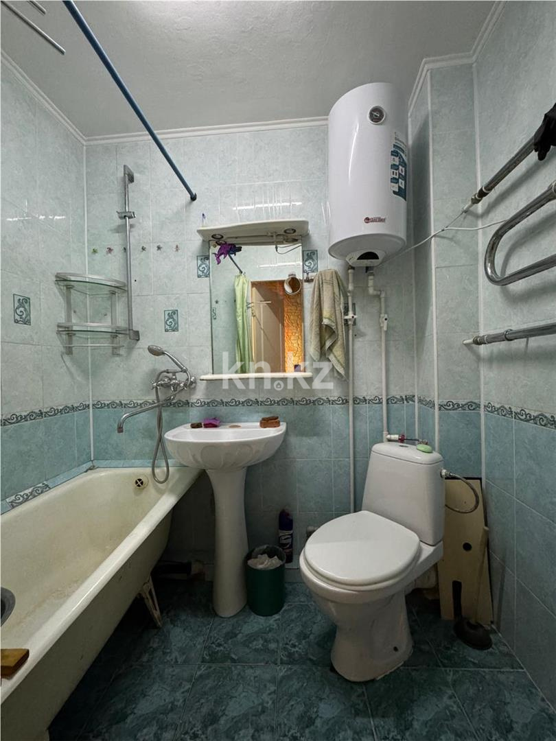 Продажа 4-комнатной квартиры, 61 м², пр. Н. Абдирова в Караганде - фото 11