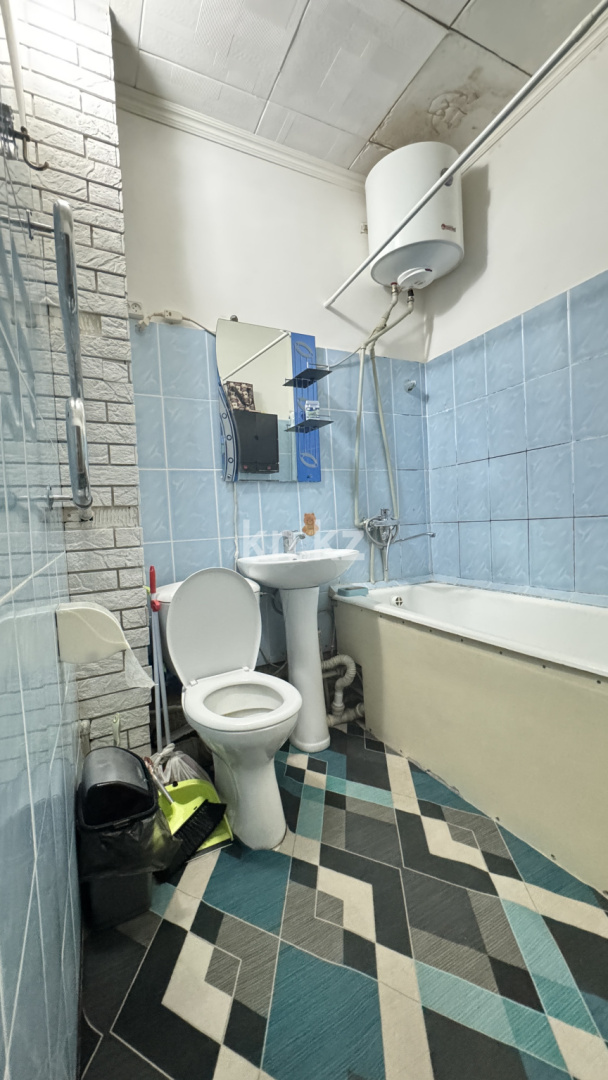 Продажа 1-комнатной квартиры, 35 м², Алатау, дом  40 в Таразе - фото 11