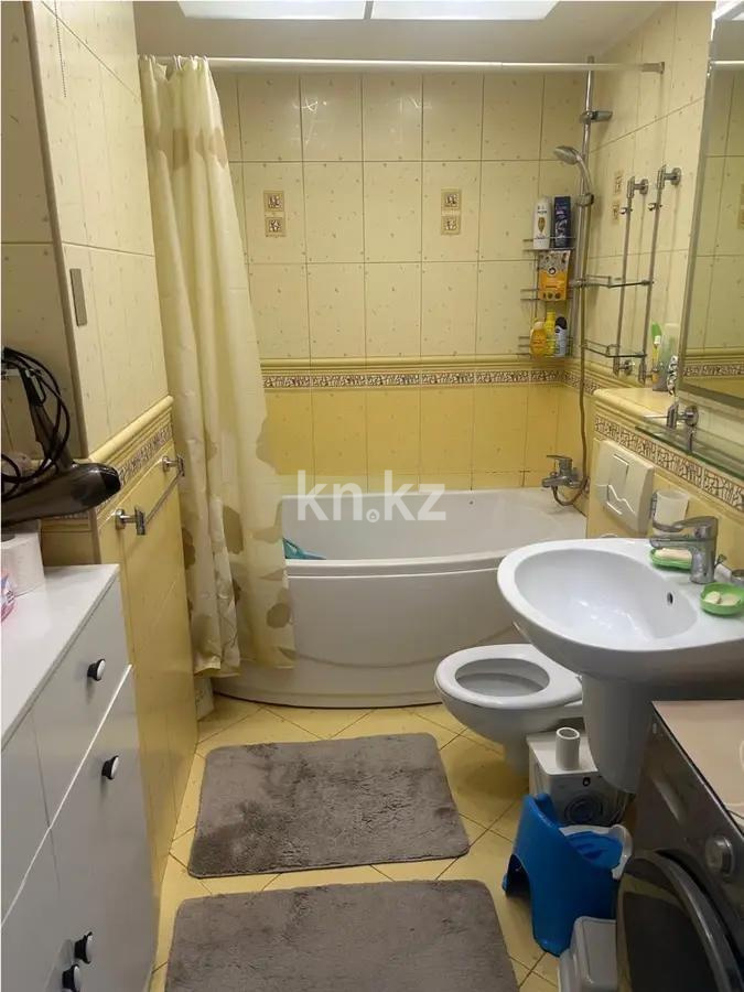 Продажа 4-комнатной квартиры, 83.6 м² в Алматы - фото 6