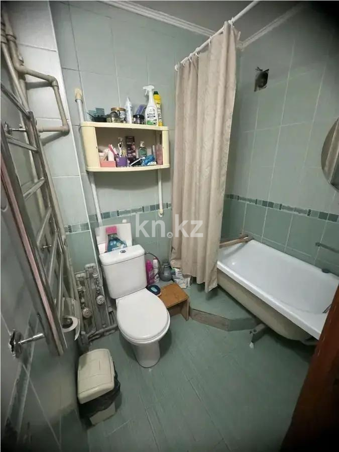 Продажа 3-комнатной квартиры, 60 м², мкр-н 5, дом  9 в Алматы - фото 5