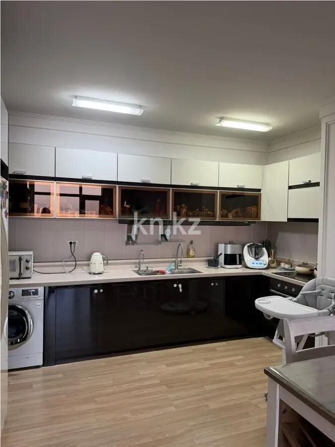 Продажа 3-комнатной квартиры, 115 м² в Алматы - фото 4