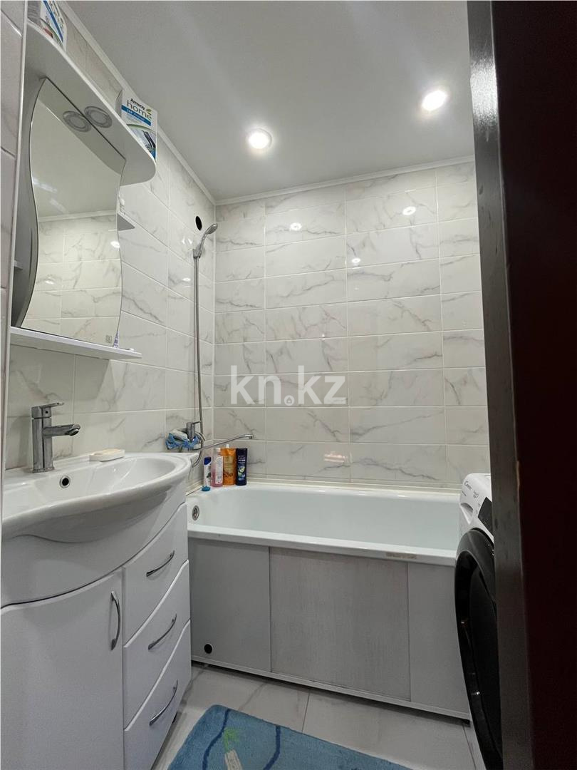 Продажа 3-комнатной квартиры, 63 м², пр. Момышулы в Темиртау - фото 10