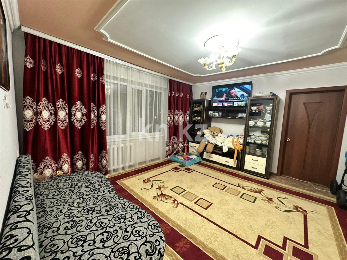 Продажа 4-комнатной квартиры, 76 м², ул. Таттимбета в Караганде