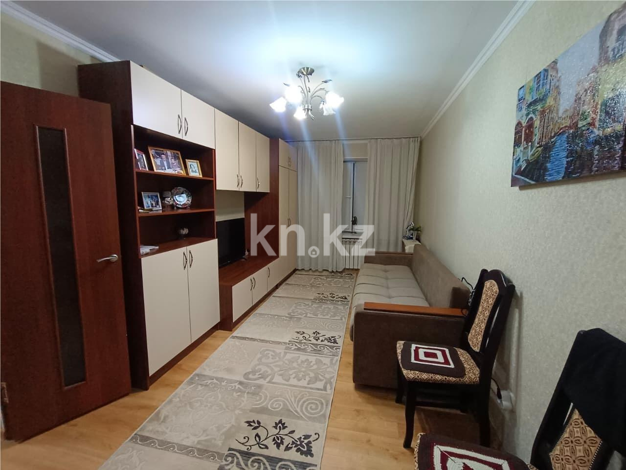 Продажа 1-комнатной квартиры, 33 м², пр. Кабанбай батыра в Астане