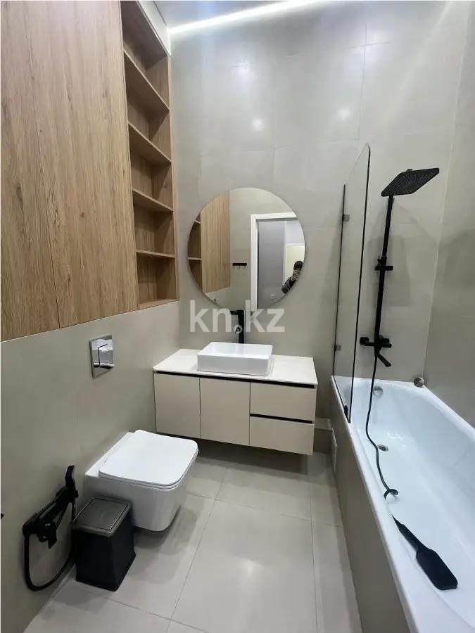 Продажа 4-комнатной квартиры, 100 м², ул. Розыбакиева, дом  336 в Алматы - фото 6