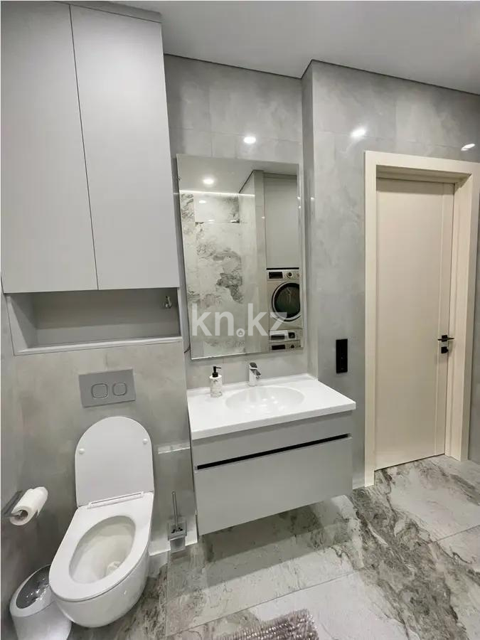 Продажа 3-комнатной квартиры, 95 м², пр. Республики, дом  23/1 в Караганде - фото 8
