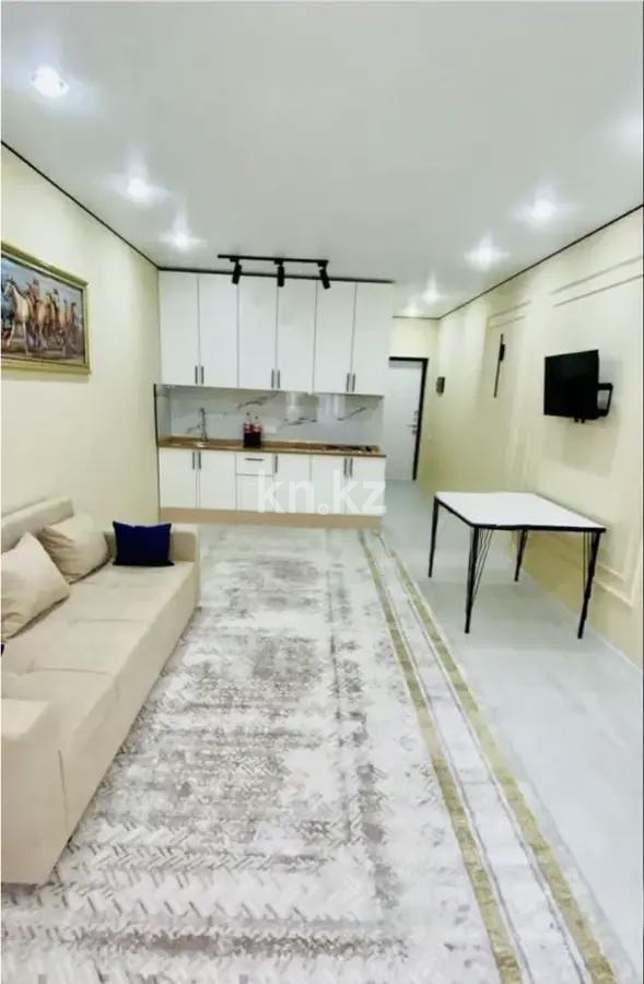 Продажа 1-комнатной квартиры, 33 м², ул. Омарова, дом  11 в Алматы - фото 2
