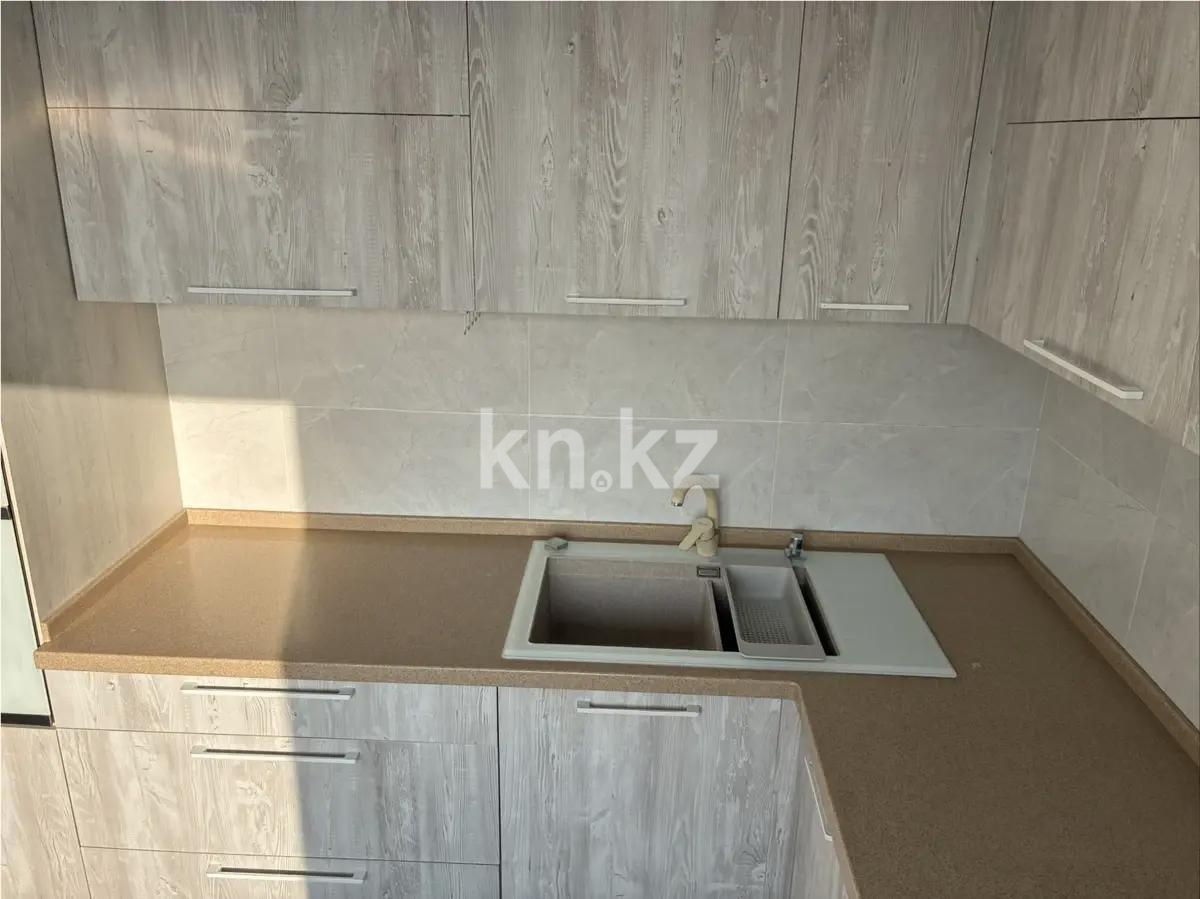 Продажа 4-комнатной квартиры, 105 м², ул. Кенесары хана, дом  98 в Алматы - фото 6