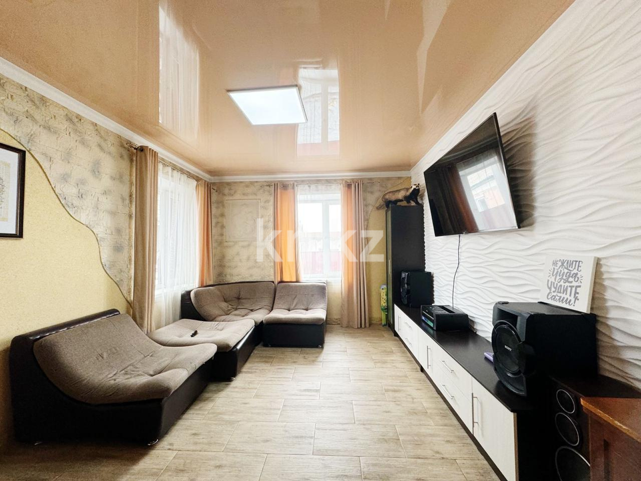 Продажа 4-комнатного дома, 400 м², ул. Абая в Темиртау