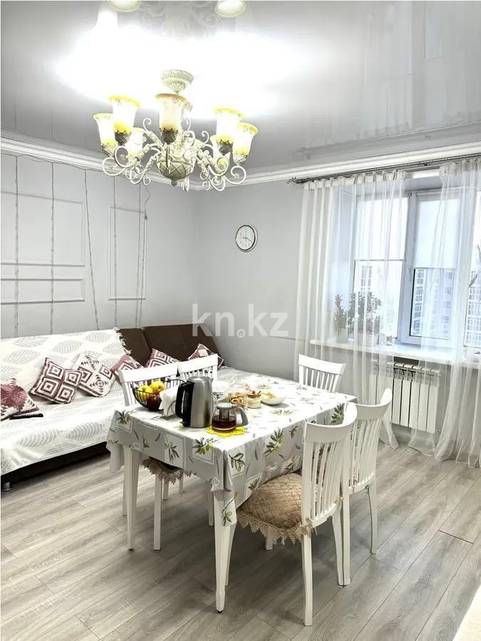 Продажа 3-комнатной квартиры, 76.5 м², ул. Байтурсынова, дом  49/1 в Астане