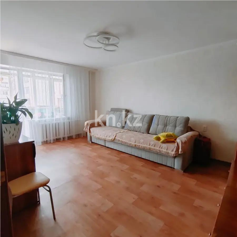 Продажа 2-комнатной квартиры, 49 м², ул. Муканова в Караганде