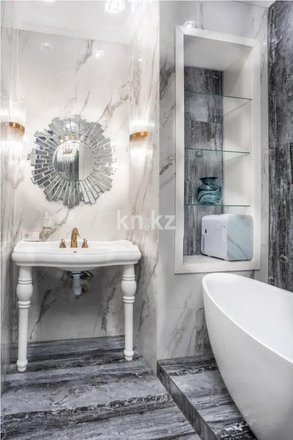 Продажа 3-комнатной квартиры, 150 м², ул. Омаровой, дом  31/1 в Алматы - фото 5