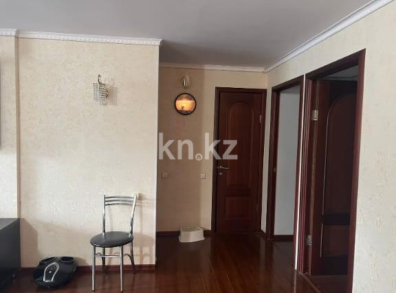 Продажа 4-комнатной квартиры, 83 м², ул. Муканова, дом  18 в Караганде - фото 3