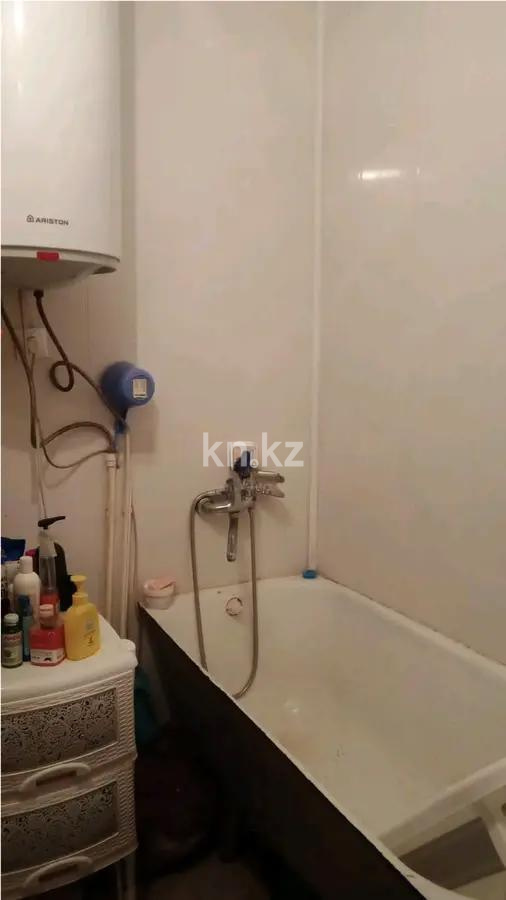 Продажа 2-комнатной квартиры, 43 м², мкр-н 22, дом  26 в Караганде - фото 3