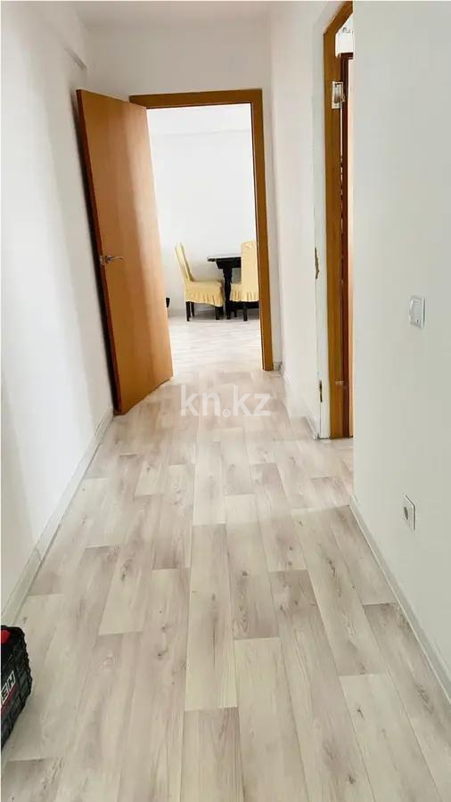 Продажа 2-комнатной квартиры, 70 м², ул. Момышулы, дом  26/2 в Караганде - фото 5
