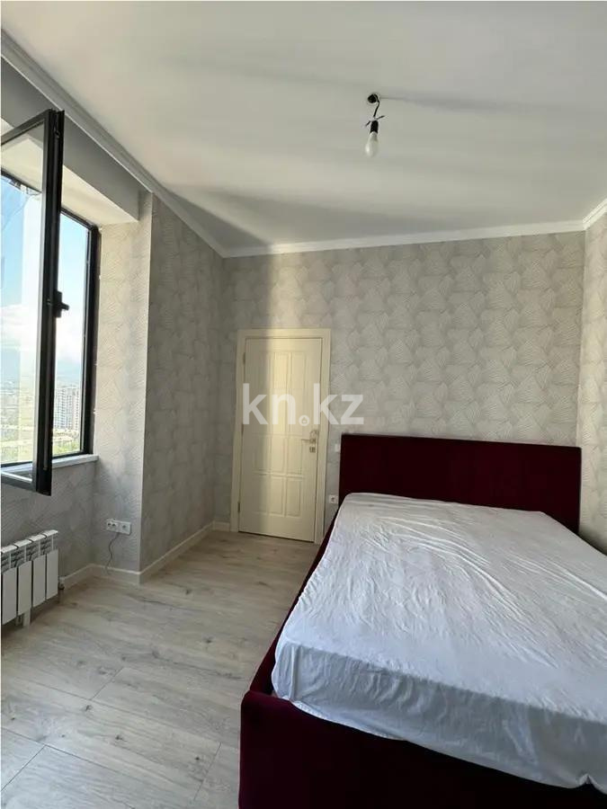 Продажа 4-комнатной квартиры, 75.8 м², пр. Абая, дом  164 в Алматы - фото 3