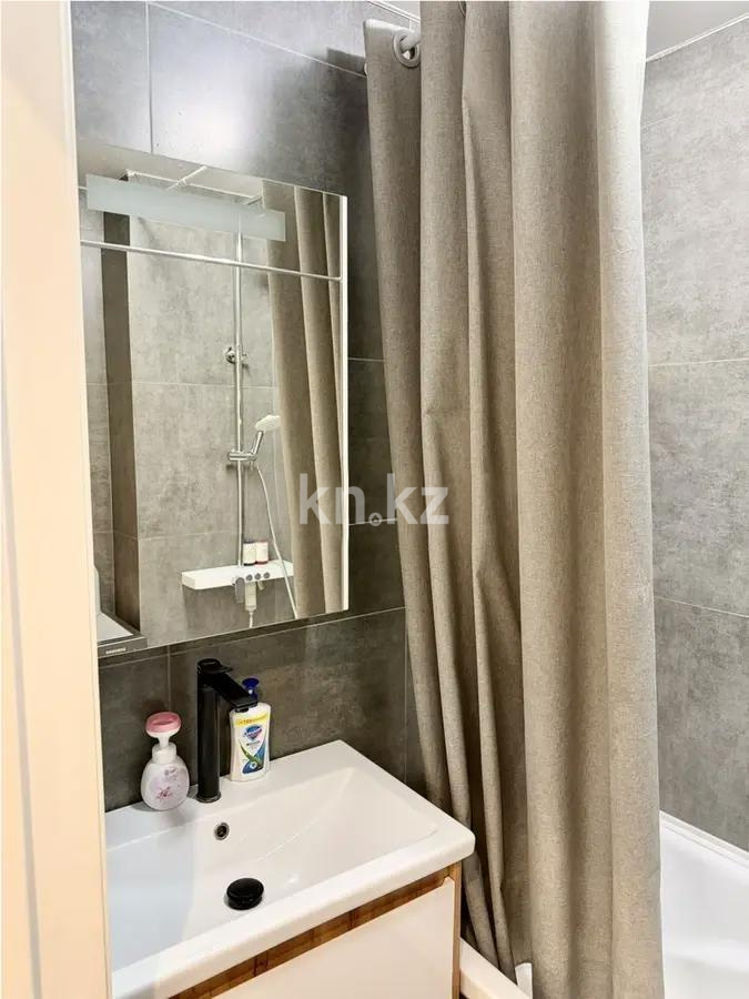 Продажа 5-комнатной квартиры, 90.1 м² в Алматы - фото 8