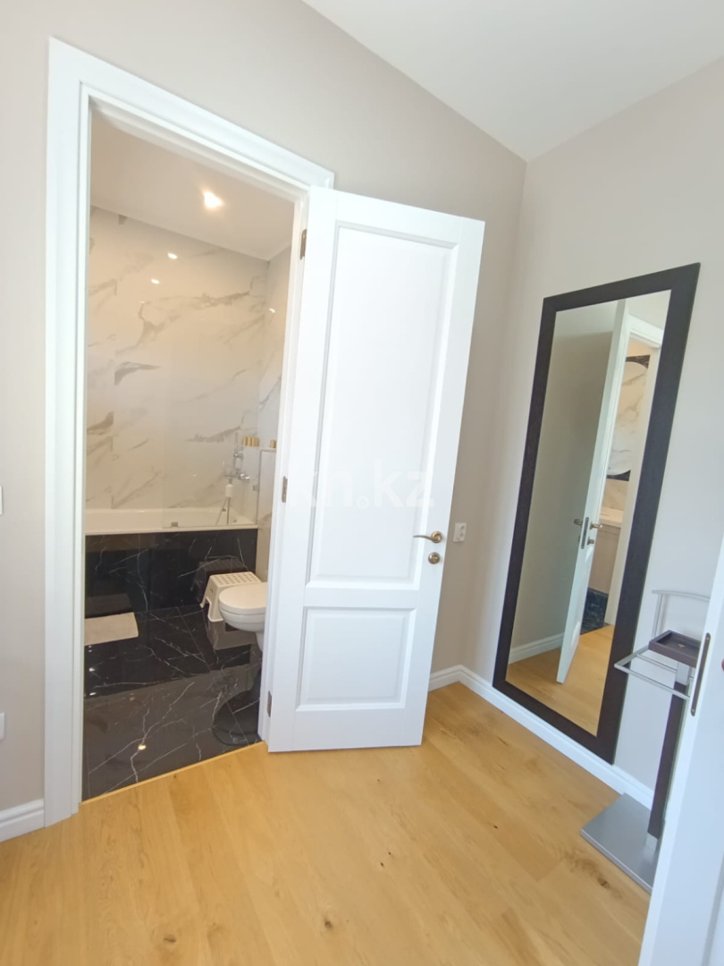 Аренда 4-комнатной квартиры, 175 м², ул. Карашаш Ана, дом  21 в Астане - фото 11