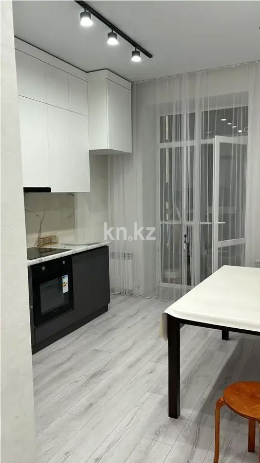 Продажа 1-комнатной квартиры, 42 м² в Караганде