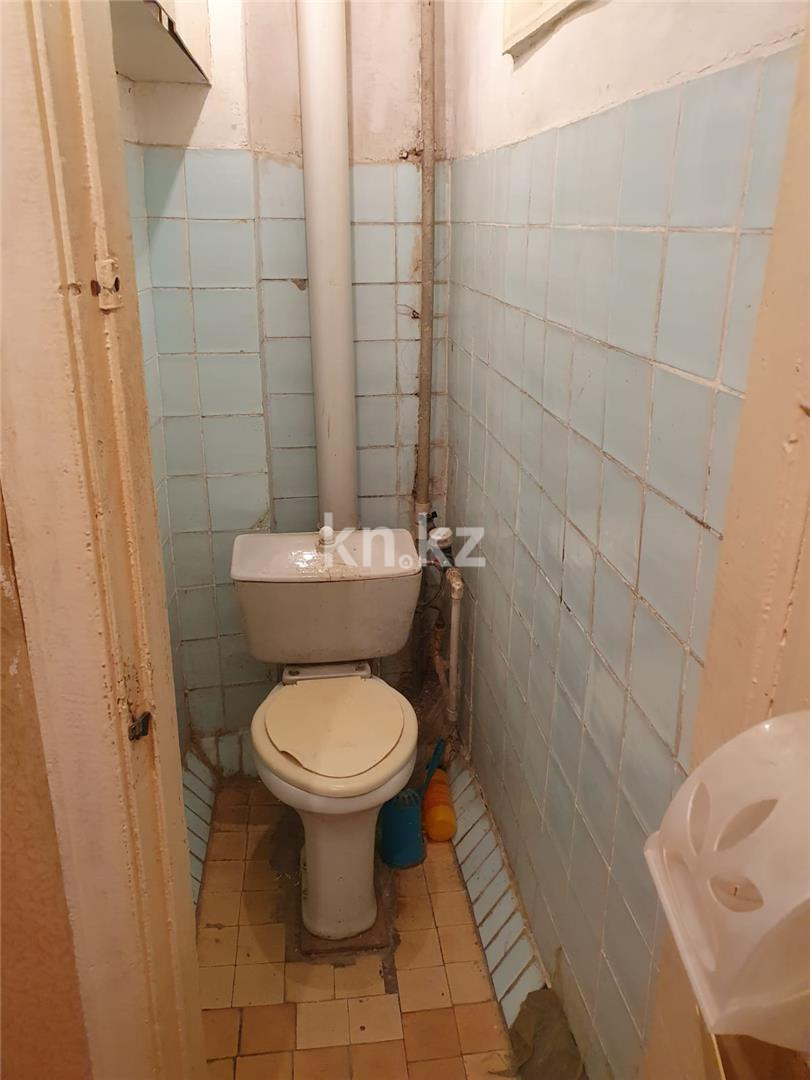 Продажа 3-комнатной квартиры, 54 м², ул. Пичугина в Караганде - фото 10