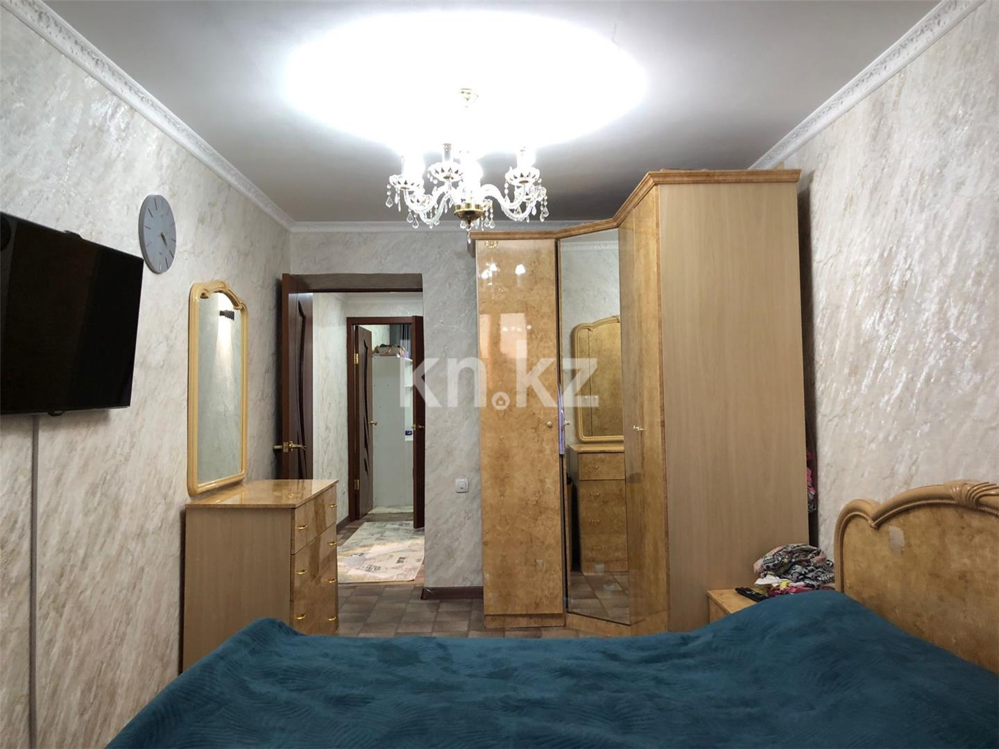Продажа 4-комнатной квартиры, 77 м², ул. Гапеева, дом  1 в Караганде - фото 6