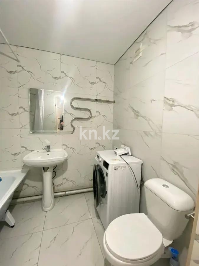 Продажа 1-комнатной квартиры, 35 м², ул. Тулебаева в Астане - фото 5