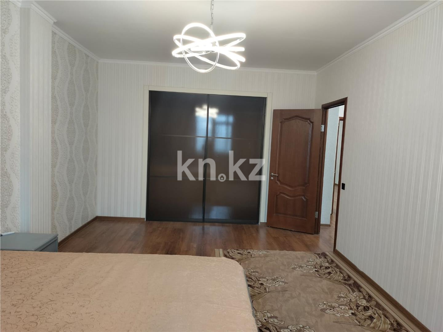 Продажа 3-комнатной квартиры, 134 м², пр. Кабанбай батыра в Астане - фото 3