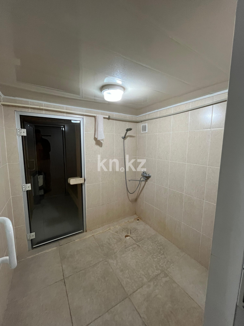 Продажа 7-комнатного дома, 380 м², мкр-н Самал-2, дом  111 в Шымкенте - фото 17